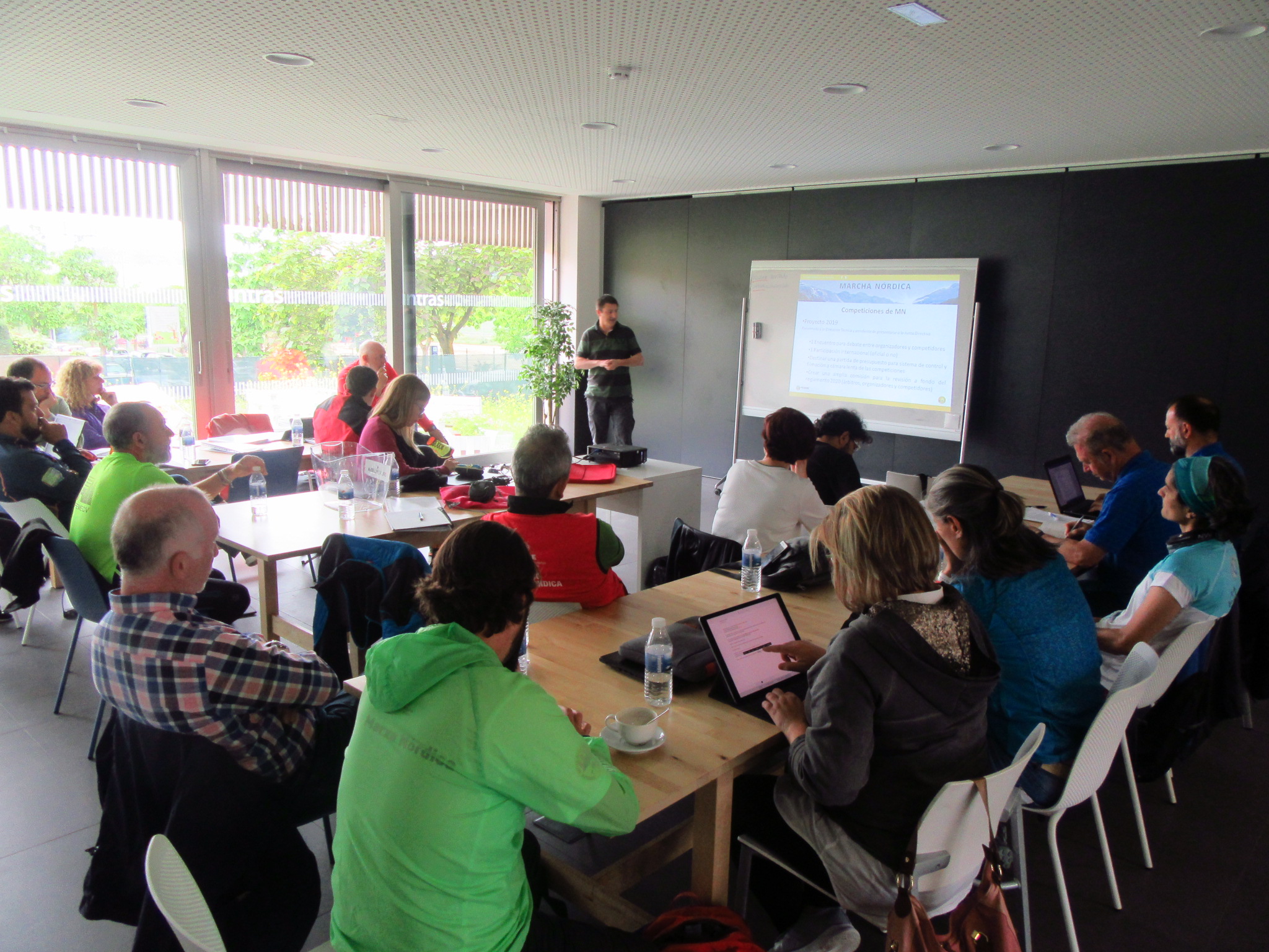 REUNIÓN MARCHA NÓRDICA FEDME